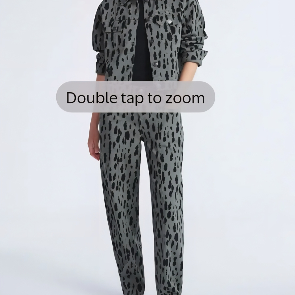 SCOOP Leopard Print Women's BARRELL  Leg Jeans SIZE 4